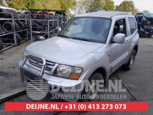 Mitsubishi Pajero 00-