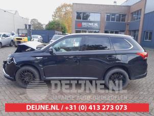 Mitsubishi Outlander 12-
