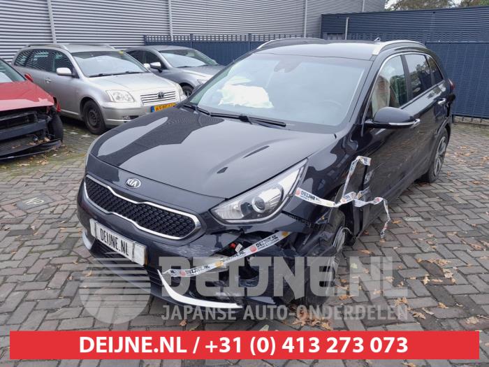 Kia Niro I 1.6 GDI Hybrid Sloopvoertuig (2017, Zwart)