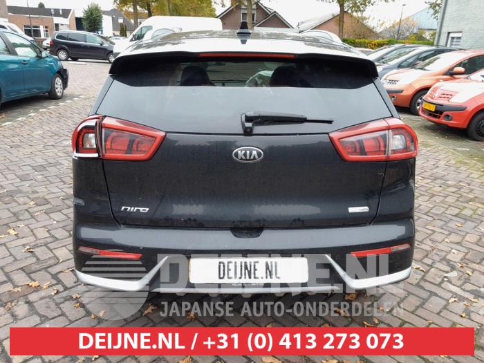 Kia Niro I 1.6 GDI Hybrid Sloopvoertuig (2017, Zwart)