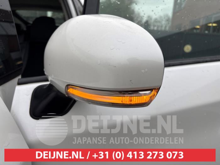 Toyota Prius 1.8 16V Sloopvoertuig (2009, Wit)