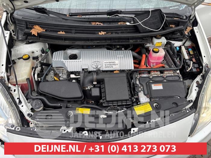 Toyota Prius 1.8 16V Sloopvoertuig (2009, Wit)