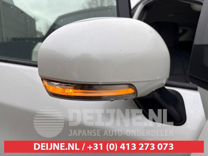 Toyota Prius 1.8 16V Sloopvoertuig (2009, Wit)