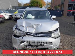 Mitsubishi Outlander 12-
