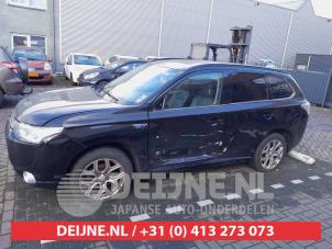 Mitsubishi Outlander 12-