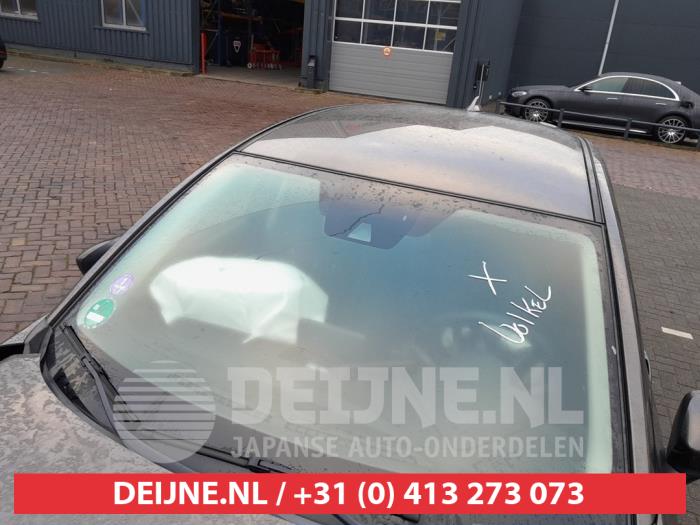 Mazda 2 1.5 SkyActiv-G 90 Sloopvoertuig (2017, Grijs)