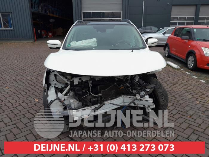 Nissan Qashqai 1.2 DIG-T 16V Sloopvoertuig (2015, Wit)