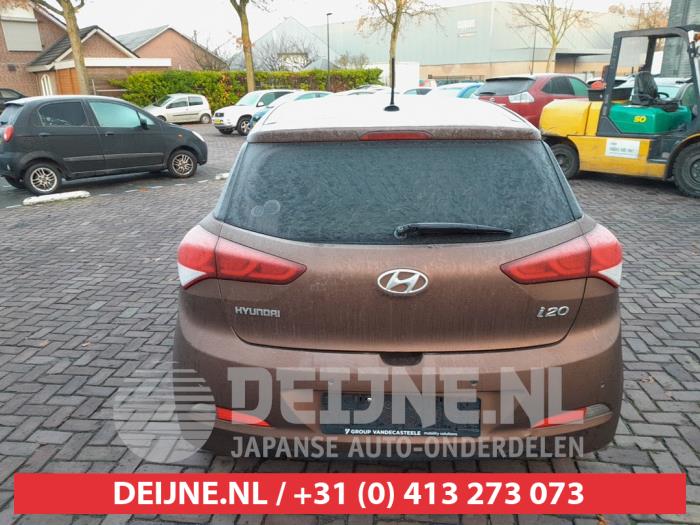 Hyundai i20 1.2i 16V Sloopvoertuig (2016, Bruin)