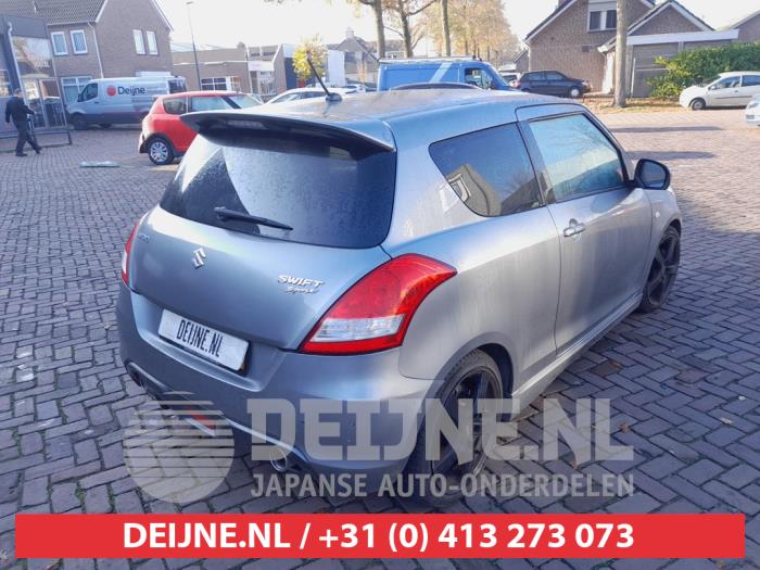 Suzuki Swift 1.6 Sport VVT 16V Schadevoertuig (2012, Grijs)