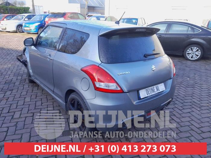 Suzuki Swift 1.6 Sport VVT 16V Schadevoertuig (2012, Grijs)