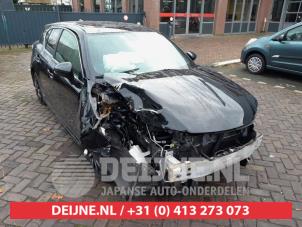 Lexus CT 200h 10-