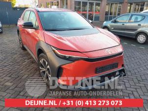 Toyota bZ4X Armlehne O699635 Spenderfahrzeug