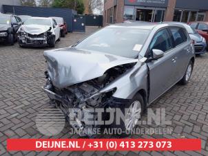 Toyota Auris 13-