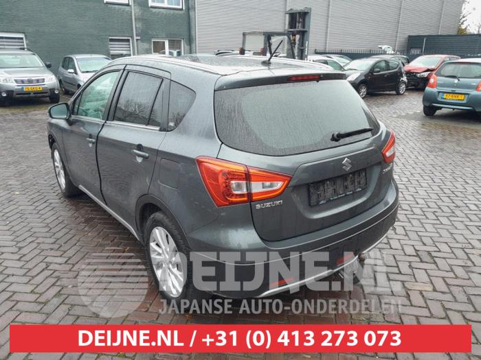 Suzuki SX4 S-Cross 1.0 Booster Jet Turbo 12V Sloopvoertuig (2018, Grijs)