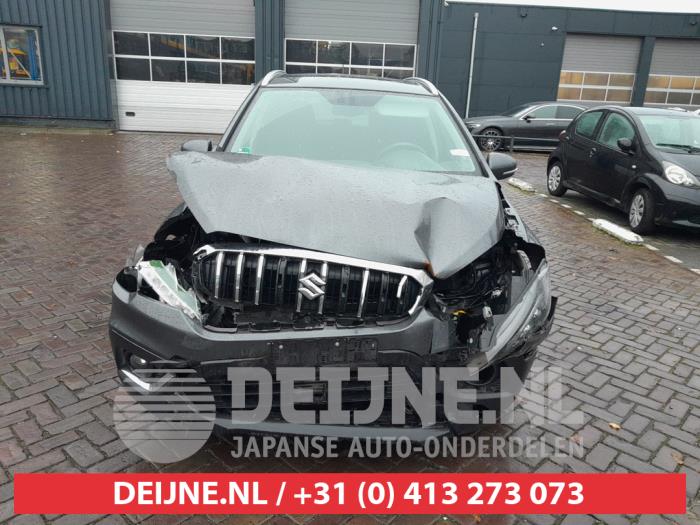 Suzuki SX4 S-Cross 1.0 Booster Jet Turbo 12V Sloopvoertuig (2018, Grijs)