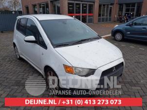 Mitsubishi Colt Multi-functional window switch O700990 Donor vehicle