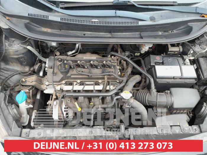 Kia Rio III 1.2 CVVT 16V Sloopvoertuig (2014, Zwart)