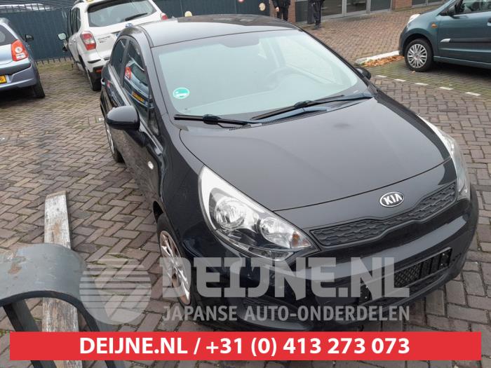 Kia Rio III 1.2 CVVT 16V Sloopvoertuig (2014, Zwart)