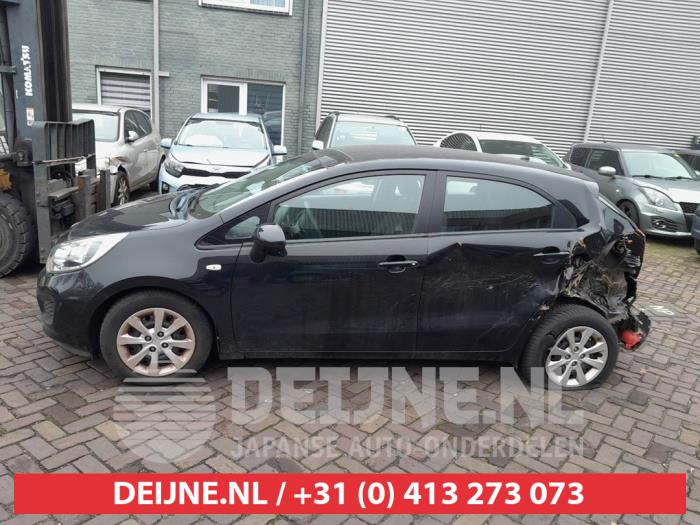 Kia Rio III 1.2 CVVT 16V Sloopvoertuig (2014, Zwart)