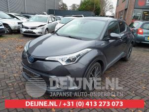Toyota C-HR 16-