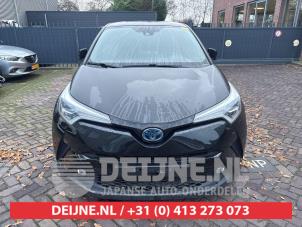 Toyota C-HR 16-