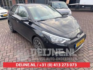Hyundai I20 Frontscreen O705886 Donor vehicle