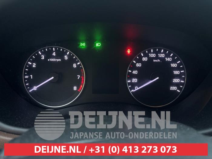 Hyundai i20 1.2i 16V Sloopvoertuig (2015, Zwart)