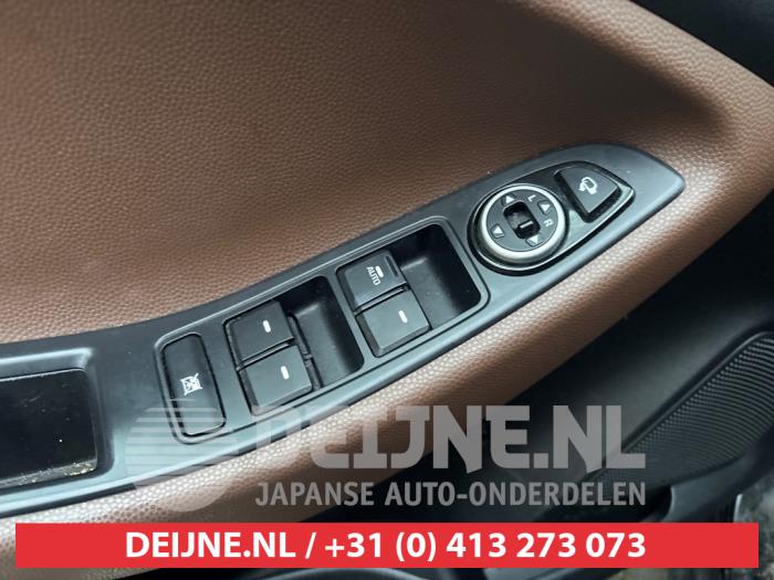 Hyundai i20 1.2i 16V Sloopvoertuig (2015, Zwart)