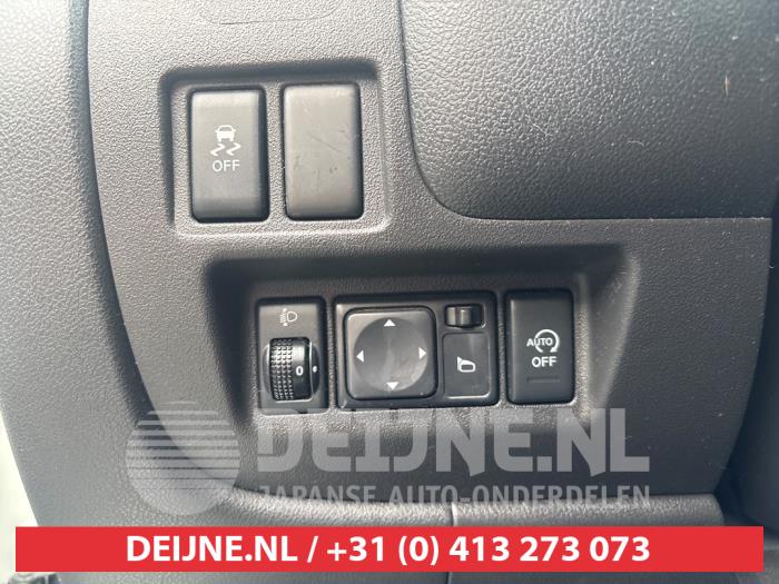 Nissan Micra 1.2 12V DIG-S Sloopvoertuig (2012, Wit)