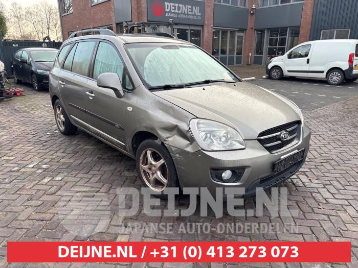 Kia Carens III 2.0i CVVT 16V Sloopvoertuig (2009, Grijs)