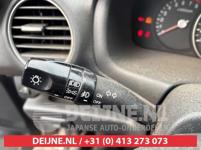 Kia Carens III 2.0i CVVT 16V Sloopvoertuig (2009, Grijs)