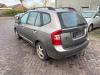 Kia Carens III 2.0i CVVT 16V Sloopvoertuig (2009, Grijs)