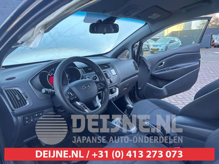 Kia Rio III 1.2 CVVT 16V Sloopvoertuig (2012, Grijs)