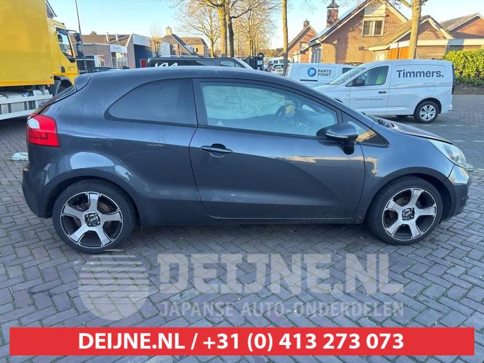 Kia Rio III 1.2 CVVT 16V Sloopvoertuig (2012, Grijs)