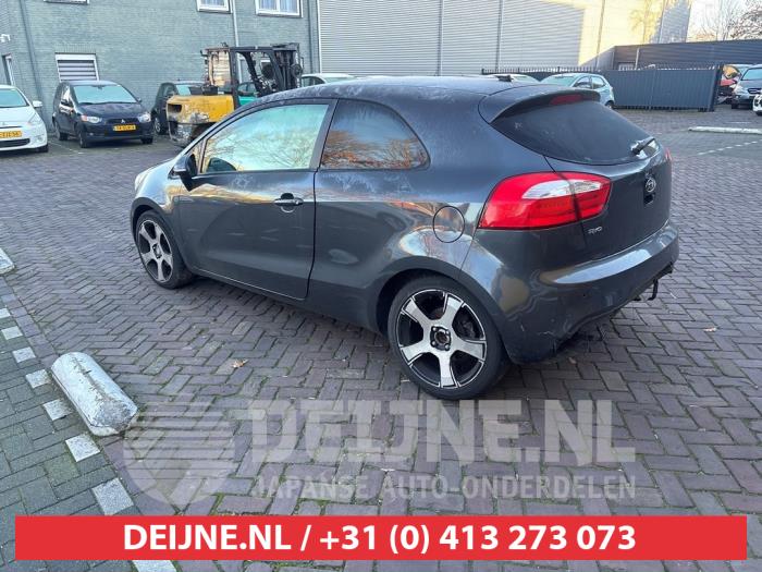Kia Rio III 1.2 CVVT 16V Sloopvoertuig (2012, Grijs)