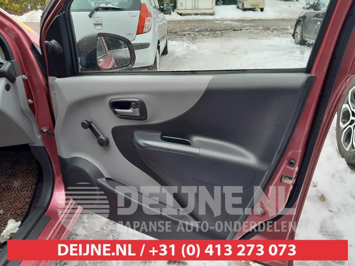 Suzuki Alto 1.0 12V Sloopvoertuig (2010, Roze)