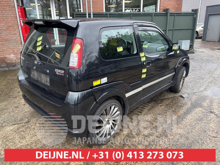 Suzuki Ignis 1.5 16V Sport Sloopvoertuig (2004, Zwart)