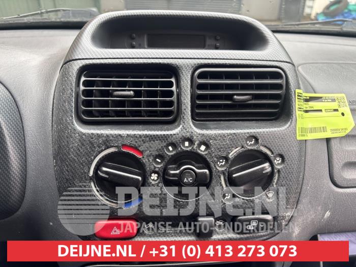 Suzuki Ignis 1.5 16V Sport Sloopvoertuig (2004, Zwart)