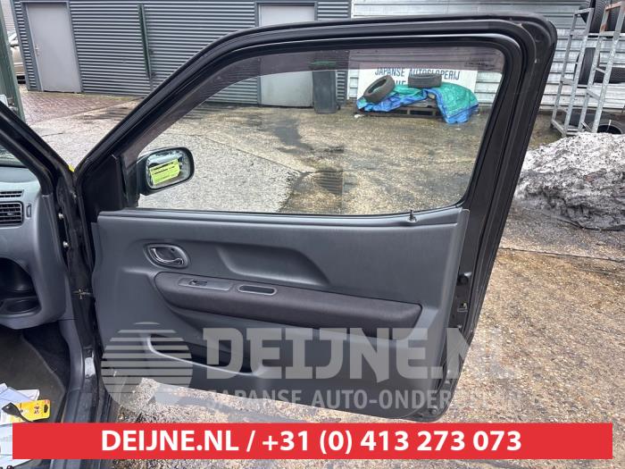 Suzuki Ignis 1.5 16V Sport Sloopvoertuig (2004, Zwart)