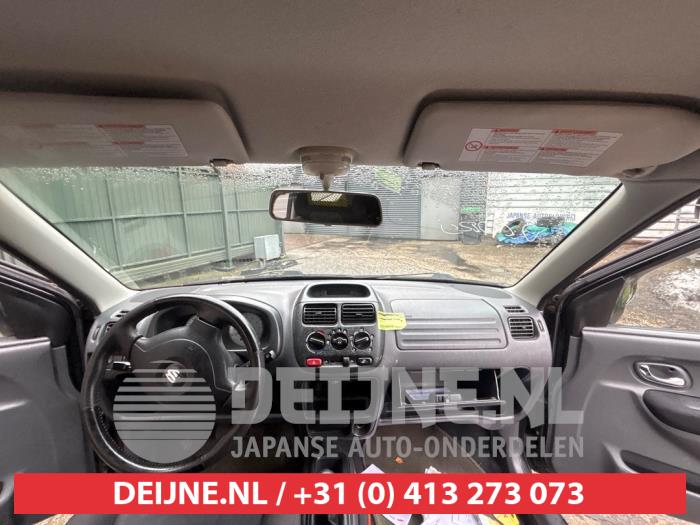 Suzuki Ignis 1.5 16V Sport Sloopvoertuig (2004, Zwart)