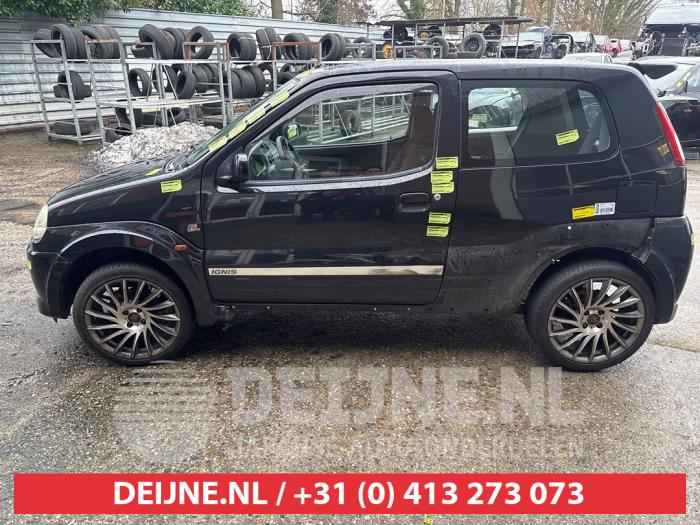 Suzuki Ignis 1.5 16V Sport Sloopvoertuig (2004, Zwart)