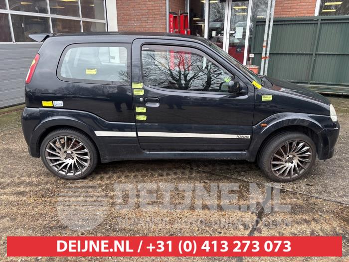 Suzuki Ignis 1.5 16V Sport Sloopvoertuig (2004, Zwart)