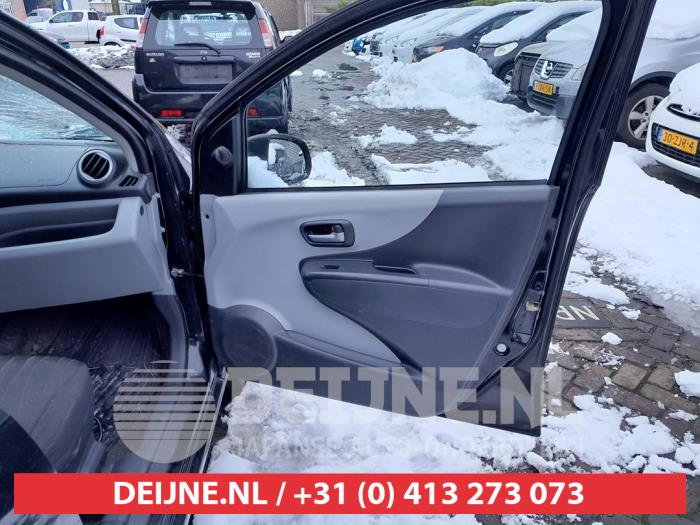 Nissan Pixo 1.0 12V Sloopvoertuig (2009, Zwart)