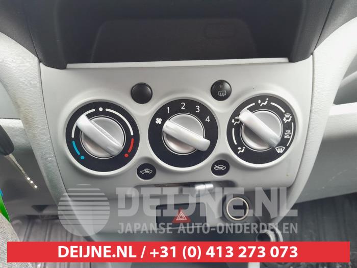 Nissan Pixo 1.0 12V Sloopvoertuig (2009, Zwart)