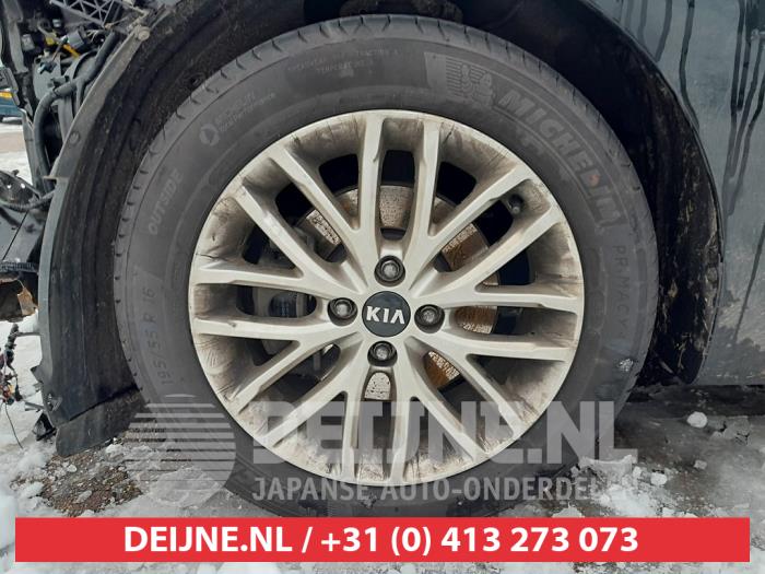 Kia Rio IV 1.0i T-GDi 100 12V Sloopvoertuig (2017, Zwart)