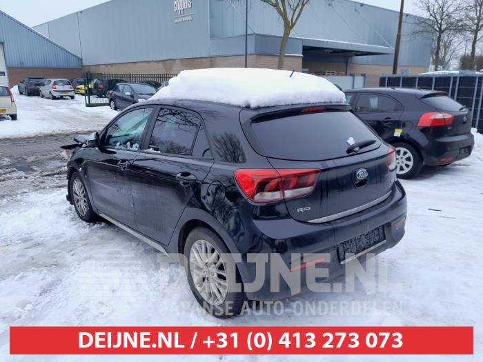 Kia Rio IV 1.0i T-GDi 100 12V Sloopvoertuig (2017, Zwart)
