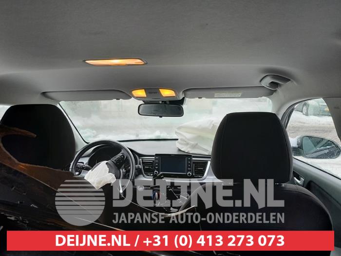 Kia Rio IV 1.0i T-GDi 100 12V Sloopvoertuig (2017, Zwart)