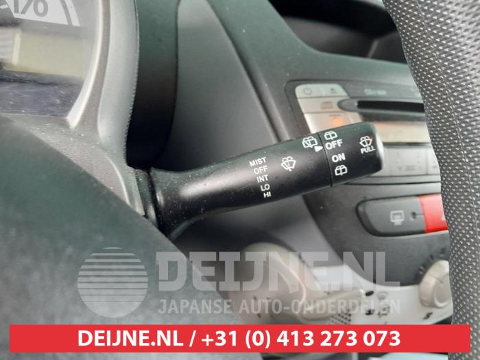 Toyota Aygo 1.0 12V VVT-i Sloopvoertuig (2009, Zilvergrijs)