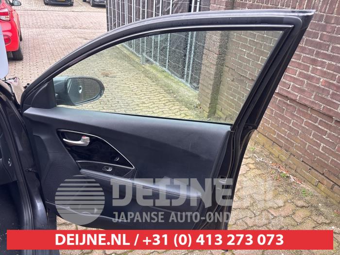 Kia Niro I 1.6 GDI Hybrid Sloopvoertuig (2020, Grijs)