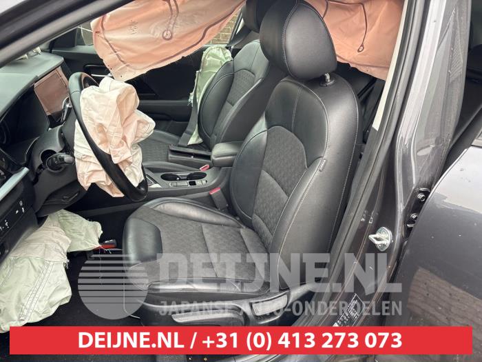 Kia Niro I 1.6 GDI Hybrid Sloopvoertuig (2020, Grijs)